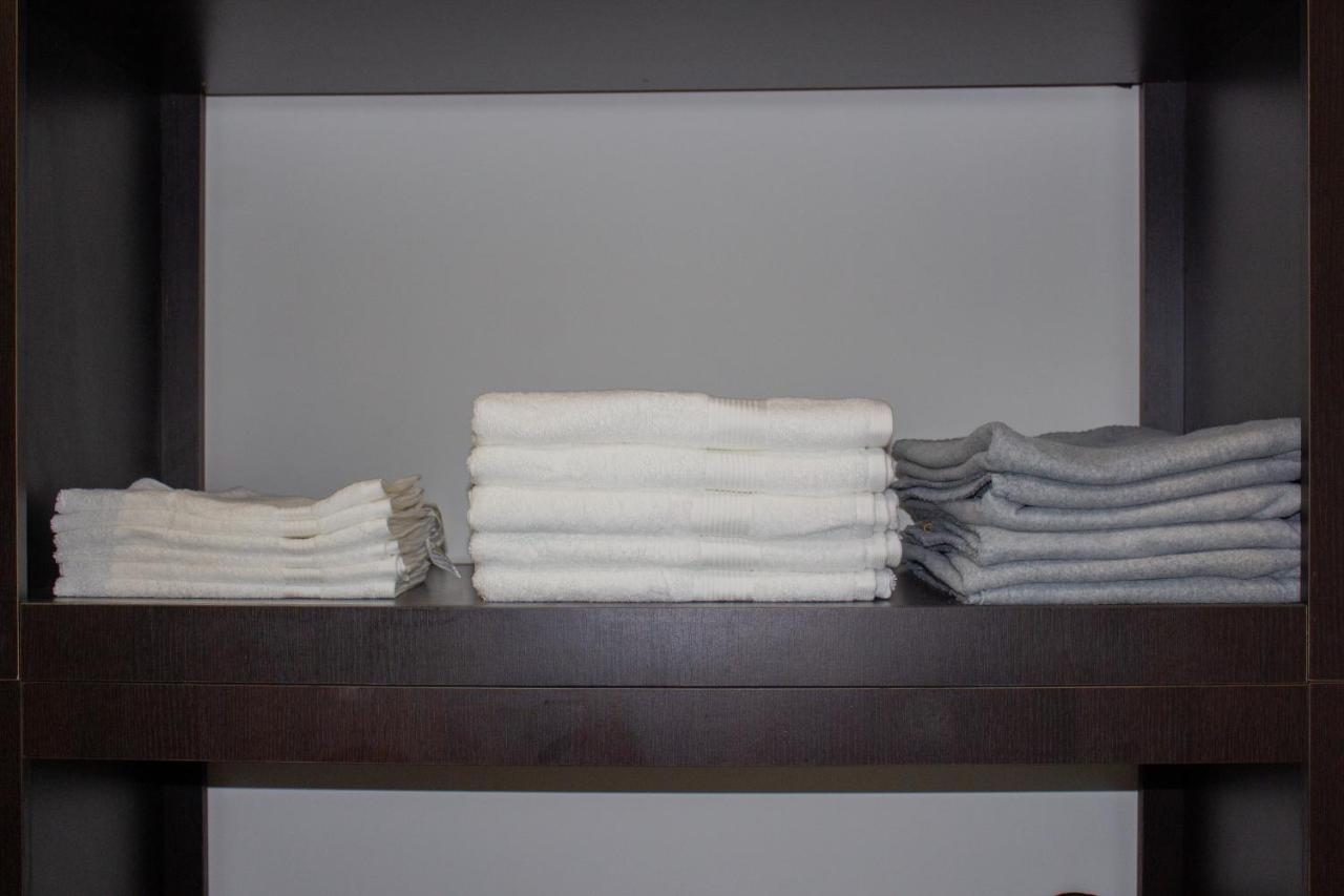 YOX apartment 1 Oradea Extérieur photo
